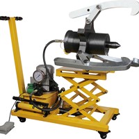 Extracteur hydraulique WTR pour roulements et engrenages, idéal pour l'entretien industriel de machines lourdes avec démonte-roulement hydraulique