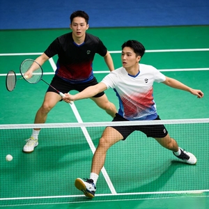 Groothandel op maat gemaakte snel drogende, ademende, elastische polyester unisex shirts voor evenementen, sport, fitness, mesh badminton en tafeltennis. - Product Image 5