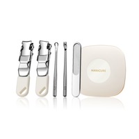 Ensemble de coupe-ongles en acier inoxydable miniature d'usine, 5 pièces, ensemble de manucure, kit de toilettage de voyage pour soins personnels, boîte magnétique blanche