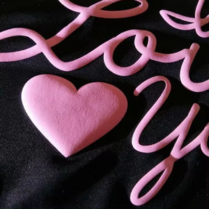 Tùy Chỉnh Kích Thước 3D Bọt Vinyl Thêu Có Thể Giặt Vật Nuôi Chất Liệu Rắn Phun Truyền Nhiệt Ánh Sáng Lưu Trữ 3D Tạo Bọt Chữ Phim - Product Image 2