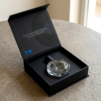 Boîte à parfum rigide réutilisable de style livre noir magnétique personnalisée avec présentation en boîte cadeau pour emballage de parfum personnalisé