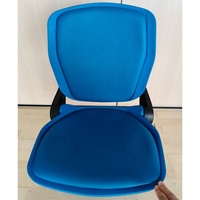 Siège de stade pliable rembourré de couleur personnalisée, chaise fixe en cuir PU souple pour public en salle