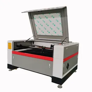 Fábrica fornecimento preço portátil laser gravura e corte máquina para madeira