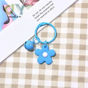 Bán Buôn Đầy Màu Sắc Hoa Nhỏ Chuông Key Ring Mini Kẹo Màu Cô Gái Túi Mặt Dây Dễ Thương Mềm Keo + Kim Loại Keychain