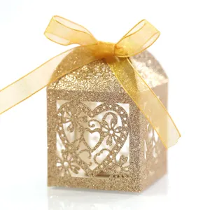 ZL批发美丽闪亮的婚礼宠爱伴娘巧克力糖果折叠纸礼品盒带丝带