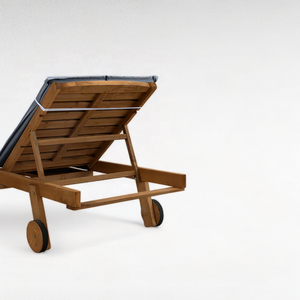 Lit de jour extérieur en teck avec roues pour entrepôt de plage ou extérieur - Product Image 4