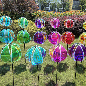 Dispositivo Rotante 3D Rettangolare in Plastica a Energia Eolica, Decorazione da Giardino Riflettente Colorata, Sfera Repellente per Uccelli - Product Image 4