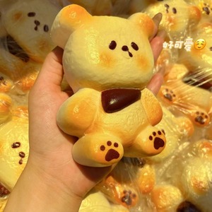 ขนมปังรูปหมีเหมือนจริง ขายส่ง เนื้อนุ่ม บีบแล้วคืนตัวช้า ของเล่นบีบคลายเครียด - Product Image 2