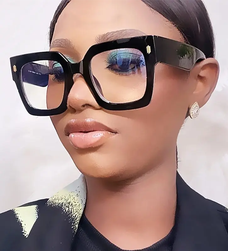GGDFS50 trendy women sunglasses retro square clear lens eyewear anti blue light blocking glasses 2022