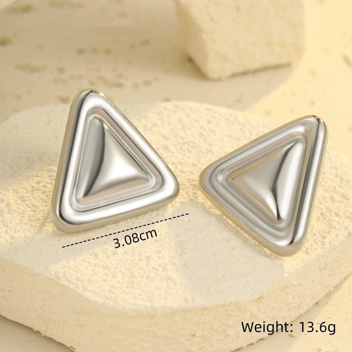 ต่างหูเหล็ก