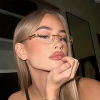 Nouvelles Lunettes de Soleil Carrées Sans Monture UV400 Style Instagram Européen/Américain B-Brand 2026 pour Femmes – Tendance Métal Chic