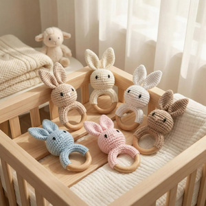 Sonajero de Animales de Dibujos Animados Tejido a Mano, Juguete de Dentición de Algodón para Bebés, Muñeco Suave y Relajante para Agarrar - Product Image 1