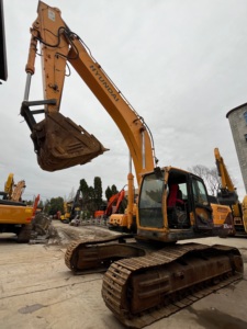 Excavatrice Hyundai 305LC-9S R305LC-9T d'occasion, 30 tonnes, d'occasion, robuste, de fabrication coréenne, excavatrice hydraulique sur chenilles Hyundai 305-9 à vendre - Product Image 2