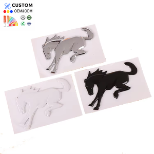 Emblèmes de <span class=keywords><strong>voiture</strong></span> en plastique autocollants imperméables de luxe en forme de <span class=keywords><strong>cheval</strong></span>, argent, blanc, noir, design dynamique pour la personnalisation de la <span class=keywords><strong>voiture</strong></span> - Product Image 1