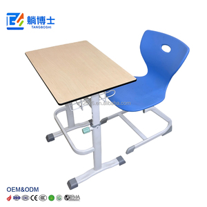 Meilleure vente : Bureau d'écolier multi-niveaux sur pied unique et chaise de classe pour l'étude en écoles primaires et secondaires - Product Image 1