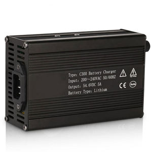 <span class=keywords><strong>Chargeur</strong></span> C300 12V 24V 36V 48V 60V 72V pour batteries lithium-ion 15A 10A 6A 5A 4A 3A, <span class=keywords><strong>chargeur</strong></span> de batteries <span class=keywords><strong>LiPo</strong></span> pour machine de nettoyage - Product Image 1