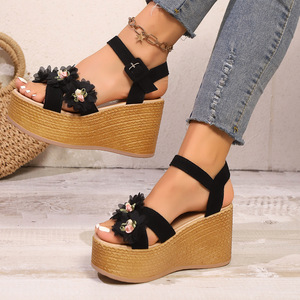 Women Platform Summer New Floral Thick Sole Wedge <b>Sandals</b> Beach <b>Sandals</b> - Product Image 3