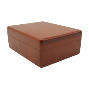 Изготовленная на заказ коробка из цельного дерева Глянцевая лаковая отделка дешевая Маленькая деревянная коробка Подарочная коробка для хранения карт с кольцом для монет