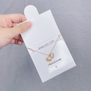 Carte de présentation professionnelle personnalisée pour boucles d'oreilles, bijoux et colliers - Product Image 1