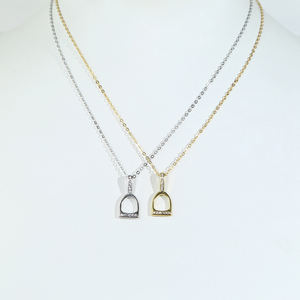 925 <span class=keywords><strong>argento</strong></span> Sterling ferro di <span class=keywords><strong>cavallo</strong></span> pezzo ciondolo blu bianco CZ pavimentare <span class=keywords><strong>cavallo</strong></span> zoccolo <span class=keywords><strong>collana</strong></span> per le donne di alta qualità gioielli Link zircone - Product Image 2