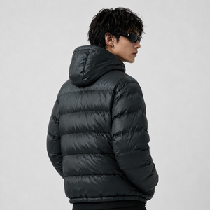 Manteau <span class=keywords><strong>d</strong></span>'hiver matelassé noir à capuche pour homme ODM, en nylon épais, avec fermeture éclair intégrale et matelassage horizontal - Product Image 1