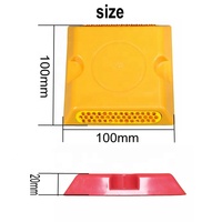 Borne de signalisation routière réfléchissante en plastique haute luminosité, design œil de chat, capacité de charge supérieure à 200 kN, durée de vie supérieure à 5 ans, économique.