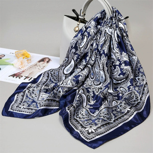 Sciarpa in raso stampato Paisley bianco Navy da 90cm con copricapo quadrato <span class=keywords><strong>Hijab</strong></span> accessorio <span class=keywords><strong>moda</strong></span> - Product Image 1