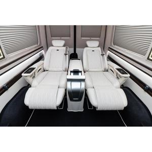 Sièges d'affaires de luxe pour avion Mercedes Classe V 360. Fauteuil inclinable électrique avec massage et chauffage - Cuir en fibre de carbone (OEM) - Product Image 1