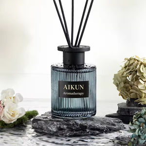 Diffuseur de parfum à bâtonnets Aikun 135ml, coffret cadeau, couvercle noir rayé, sans flamme, longue durée, désodorisant pour toilettes, huile essentielle d'aromathérapie - Product Image 2