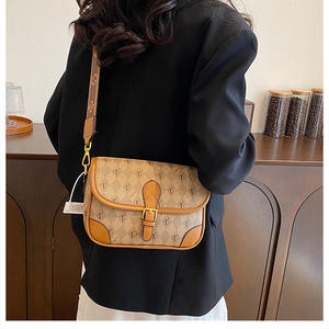 Vintage impression femmes sacs 2025 nouveaux sacs de bureau pour femmes luxe rétro mode épaule petits sacs carrés en gros - Product Image 2