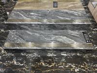 Carrelage moderne de haute qualité de Foshan pour escaliers dorés marches carreaux de céramique en porcelaine