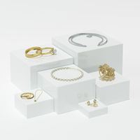 Kit d'étagères flottantes modernes en acrylique noir de 7 pièces, 5 mm d'épaisseur, résistantes à l'eau, polies, avec support, montage facile, pour présentation de mariage et de fête