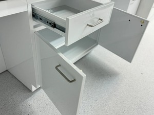 Banc de laboratoire en métal portable - Table de laboratoire légère pour <span class=keywords><strong>les</strong></span> tests sur le terrain, l'hôpital et l'atelier, utilisation <span class=keywords><strong>dans</strong></span> <span class=keywords><strong>les</strong></span> laboratoires mobiles - Product Image 6