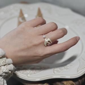 Bague en argent pur S925 avec perle ouverte, motif d'hirondelle élégante dans un nouveau style chinois ancien - Product Image 2