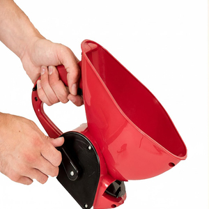 Épandeur de graines rotatif manuel en plastique rouge avec poignée noire et cadran réglable pour une distribution facile à une main ODGGAD005 - Product Image 3