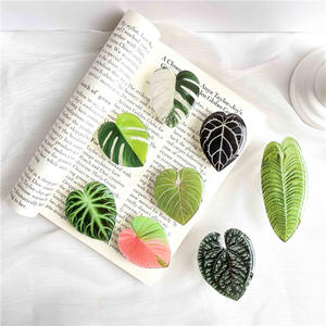 Support de téléphone portable pliable et portable en ABS flexible avec ventouse magnétique et anneau de maintien pour bureau, design feuille de plante - Product Image 3