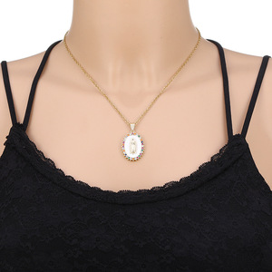 Collana con Pendente in Ottone Placcato Oro 18K Christian, Medaglia della Vergine Maria con Zirconia Cubica Arcobaleno <span class=keywords><strong>per</strong></span> Matrimoni - Product Image 6