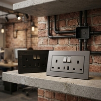 Prise murale en aluminium double 13A, 2 prises, 1 USB-A et 1 USB-C, IP22 CE, pour adaptateur secteur Cellati de type britannique