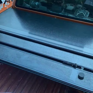 Cubierta de Aluminio Rígida Plegable en Tres Partes para Camioneta 4X4, Marca KQD - Product Image 5