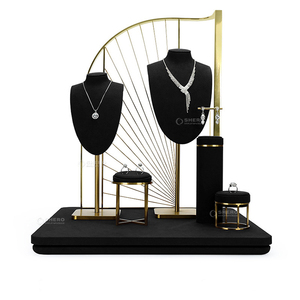 Elegante Expositor de Joyería de Metal, Soporte Personalizado de Microfibra Moderno para Aretes y Collares, Busto Negro para Exhibición de Joyas - Product Image 4