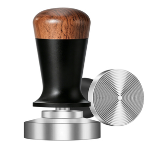 Prensador de Café Espresso de Lujo de Madera de Nogal y Aleación de Aluminio, Distribuidor con Profundidad Ajustable, Nivelador de Palma, Estación de Barista - Product Image 5