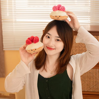 Jouets en peluche dessin animé mignon fraise crème glacée gâteau personnalisé en peluche doux en peluche couette oreiller cadeaux d'anniversaire