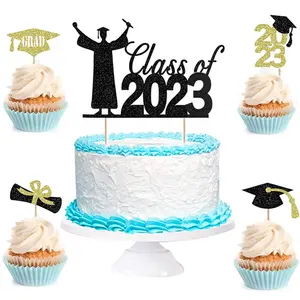 Wholesale cake decoration supplies Class of 2023 glitter cake topper for graduation party ceremony decoration supplies