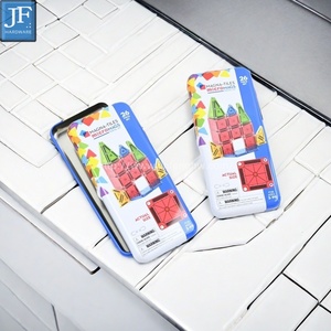 Set di Micro piastrelle da viaggio età 3-99 scatola di immagazzinaggio di piastrelle di ceramica magica Magnicreal Magnanc alimenta lattine di metallo - Product Image 1