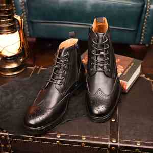 Bottes montantes pour hommes en cuir avec doublure en velours - Product Image 4