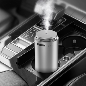 เครื่องพ่นน้ำหอมปรับอากาศในรถยนต์แบบพกพา ชาร์จไฟได้ ใช้พอร์ต USB  ขายส่ง  พร้อมน้ำมันหอมระเหย - Product Image 2