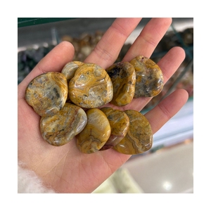 HY Cristaux Guérison Pierres De Palmier Formes De Coeur Pierres D'inquiétude <span class=keywords><strong>Bleak</strong></span> Rhodonite Pierre D'inquiétude Massage Du Pouce Coeurs De Cristal Pour Cadeau - Product Image 2