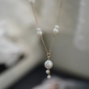 Collier en perles naturelles rétro français romantique de haute qualité, enveloppé d'or, accessoire de mode pour le quotidien - Product Image 5