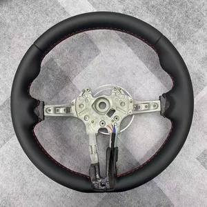 Volante deportivo para <span class=keywords><strong>BMW</strong></span> M3 M4 X3 X4 X5 F11 F12 F13 F10 F20 F30 F40 Volante de cuero de alta calidad - Product Image 2