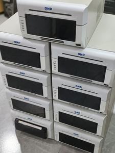 Dnp Rx1 뜨거운 판매 Dnp Rx1hs 프린터 커버 및 프린터 스탠드 사진 부스 용 포토 트레이 디자인 기계 Dnp Rx1hs 프린터 Dnp - Product Image 4